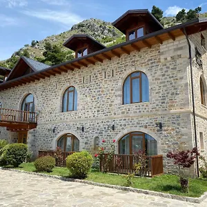  Hotel Guri